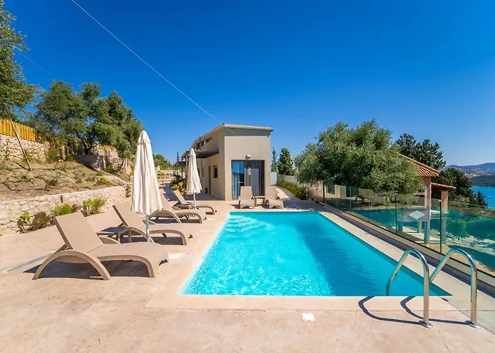 Вилла Teachers Rock *